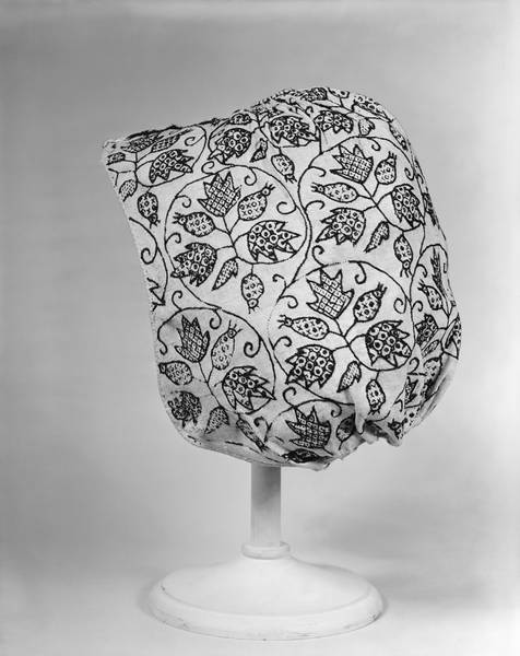File:Coif MET 182923.jpg